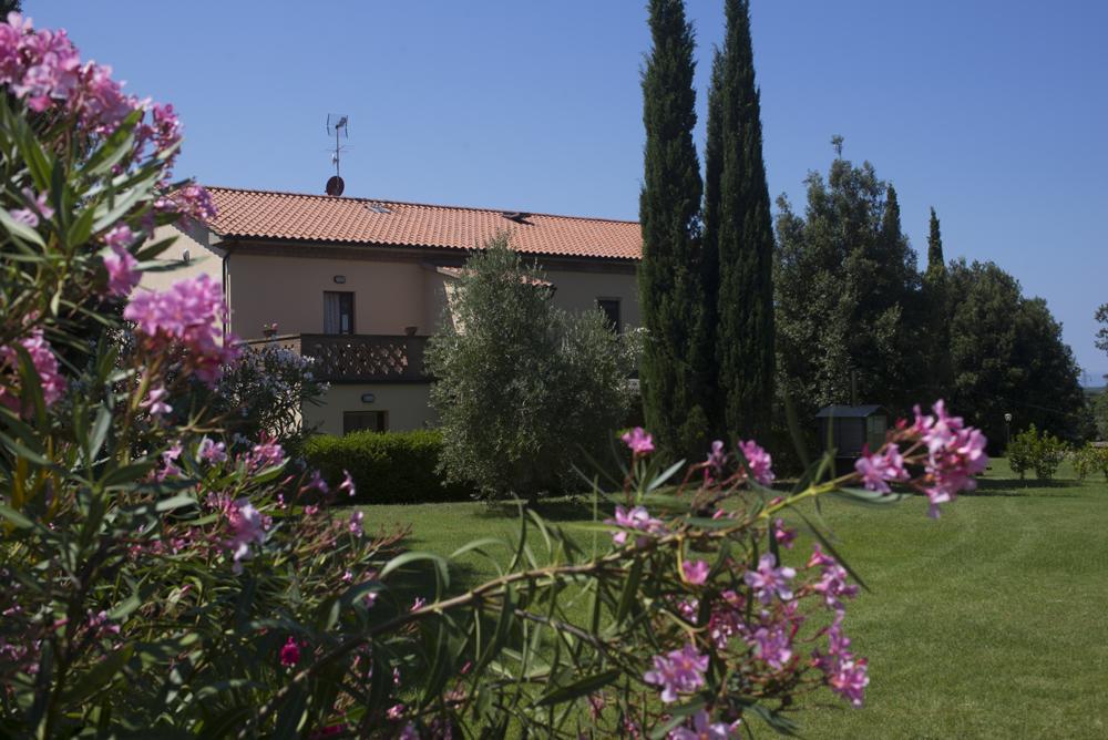 Agriturismo Le Vallette Bibbona Eksteriør billede